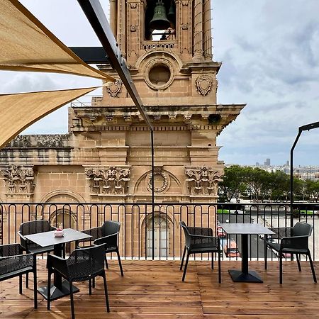 Florette Suite 1Br With Stunning Lounge Terrace By Arcobnb إيل فورجانا المظهر الخارجي الصورة
