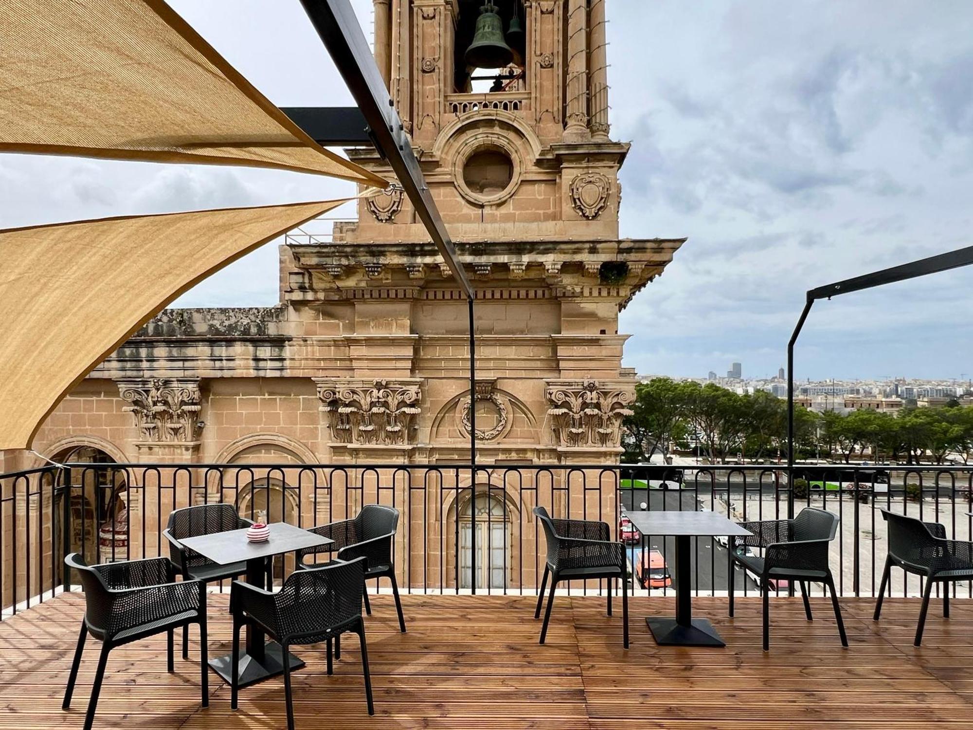 Florette Suite 1Br With Stunning Lounge Terrace By Arcobnb إيل فورجانا المظهر الخارجي الصورة